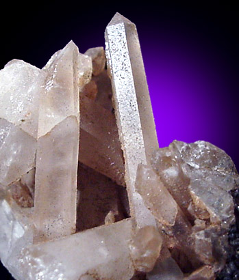 Mineral Specimens: Quartz from Wahington Camp, Duquense, Arizona